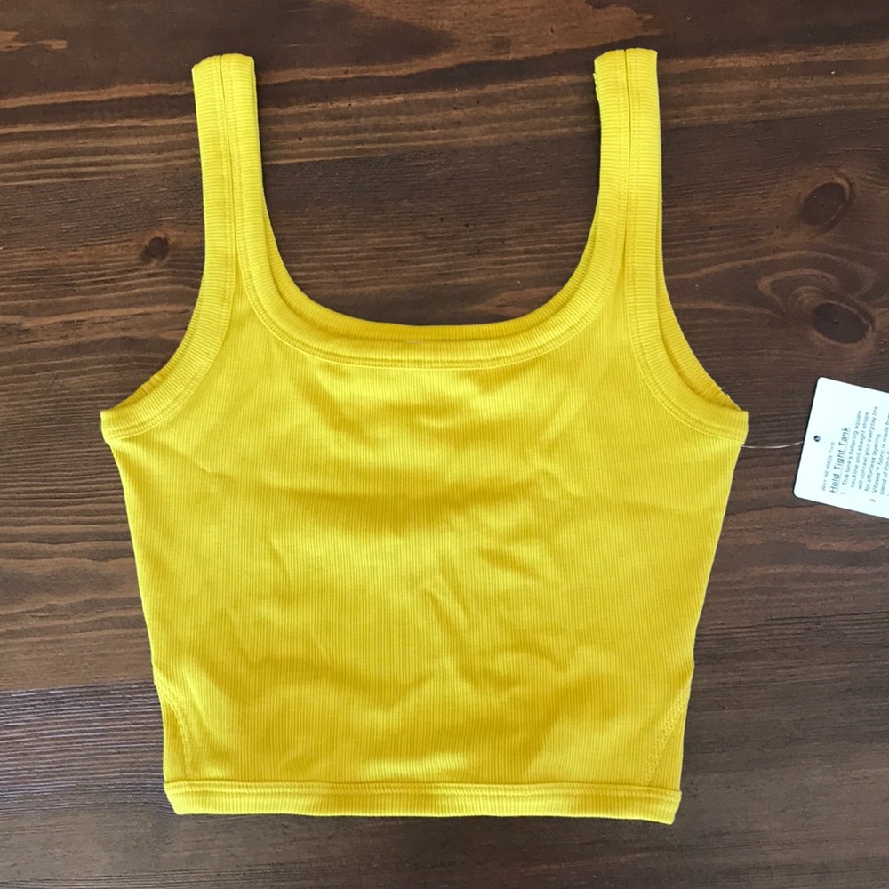 Lululemon cropped tank top brand new never worn